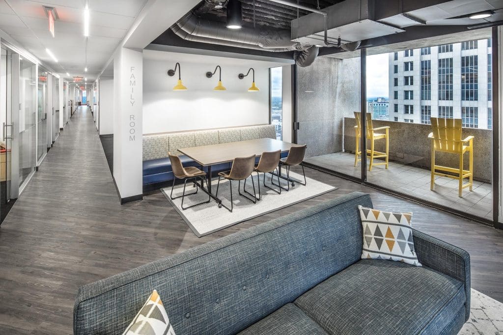 Professional Photographers (17)